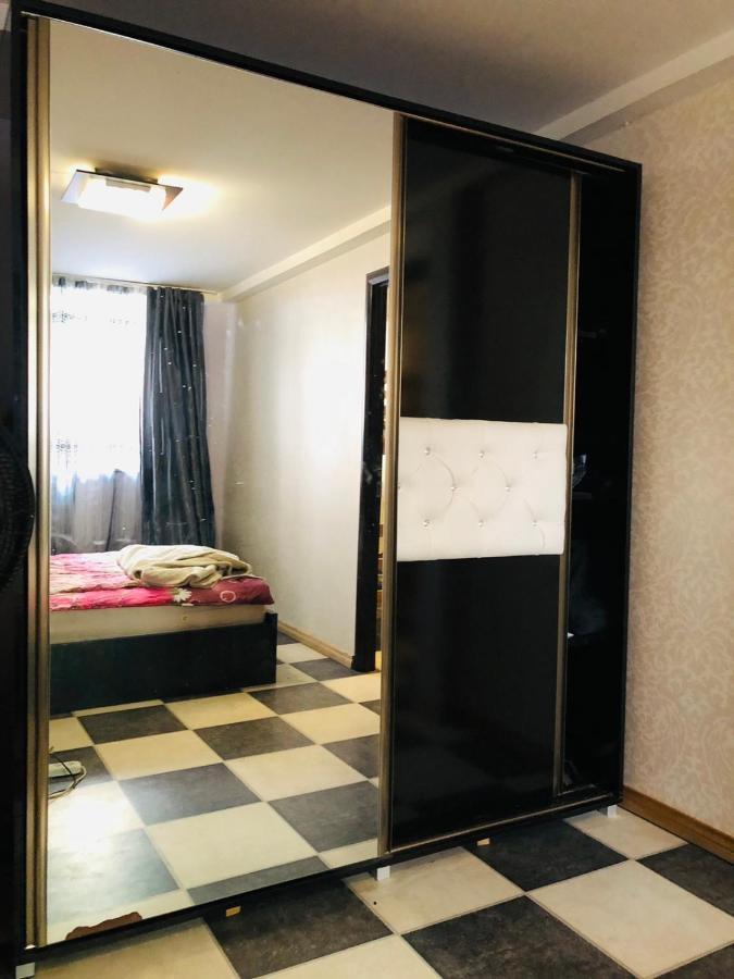 Sev Group Hostel Yerevan Exterior foto